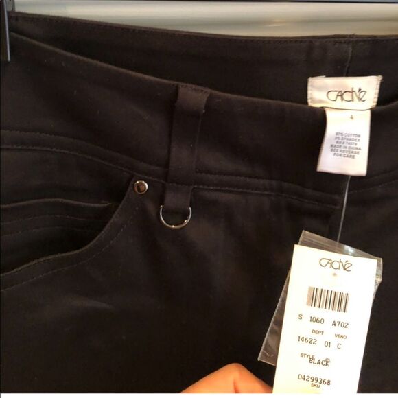 Cache black capris - Picture 6 of 13